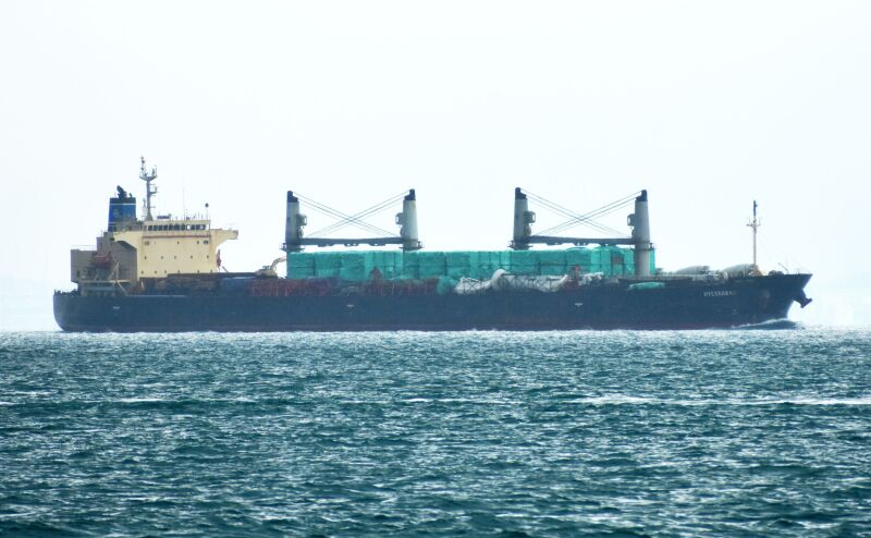 Bulk Carrier Hyderabad Fire Contained After Temporary Halt in Discharge